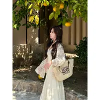 李潇洒【慵懒美学】微胖大码春款法式钩花镂空波西米亚长袖针织开衫