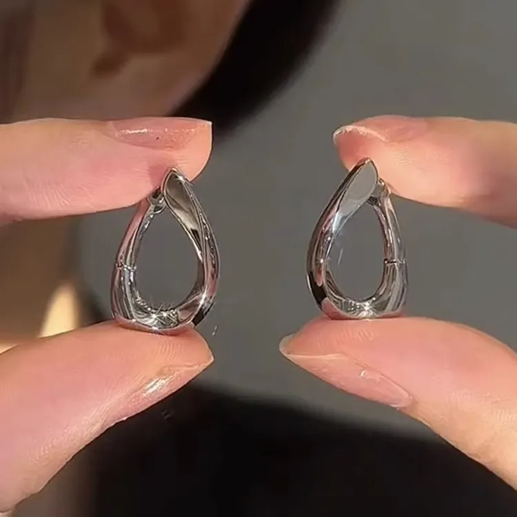 铜合金无非金属耳饰 欧美扭曲金属几何耳环小众设计感冷淡风耳扣~