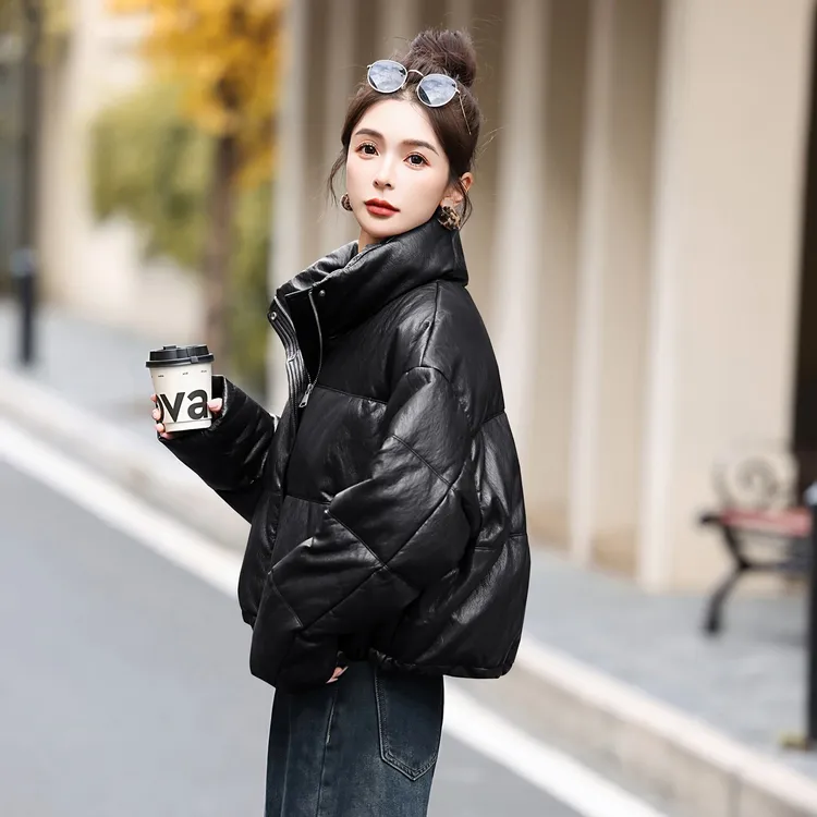 免洗皮衣羽绒服女爆款2025新款时尚洋气百搭高端白鸭绒冬季短外套