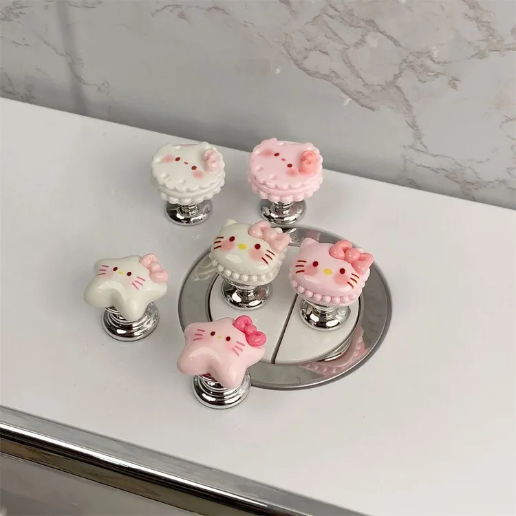 可爱KT猫马桶按压器按钮长美甲指甲辅助神器按键防水通用水箱小号