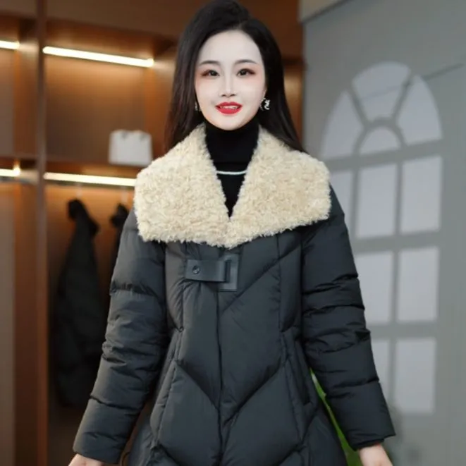 冬季设计感高端奢华优雅百搭宽松减龄白鸭绒羽绒服M-4XL