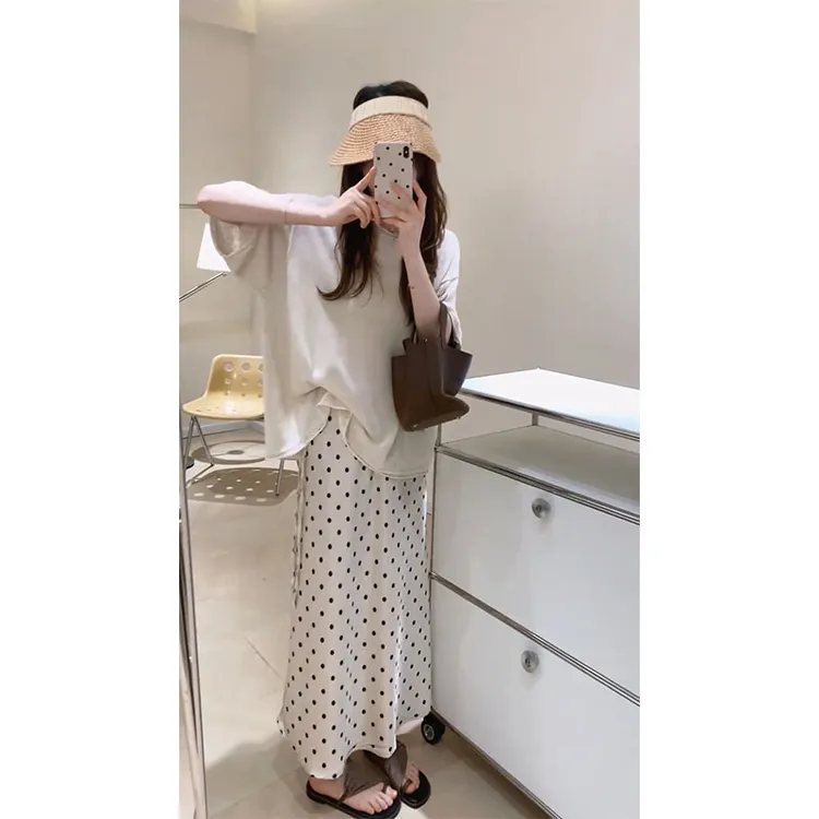 2025夏季新款女韩系穿搭宽松圆领短袖上衣气质高腰显瘦波点半身裙