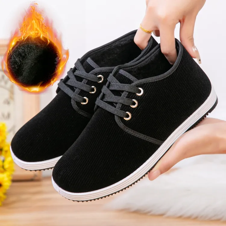 2025冬季加绒老北京布鞋老式男女棉鞋平跟保暖妈妈鞋中老年人棉靴