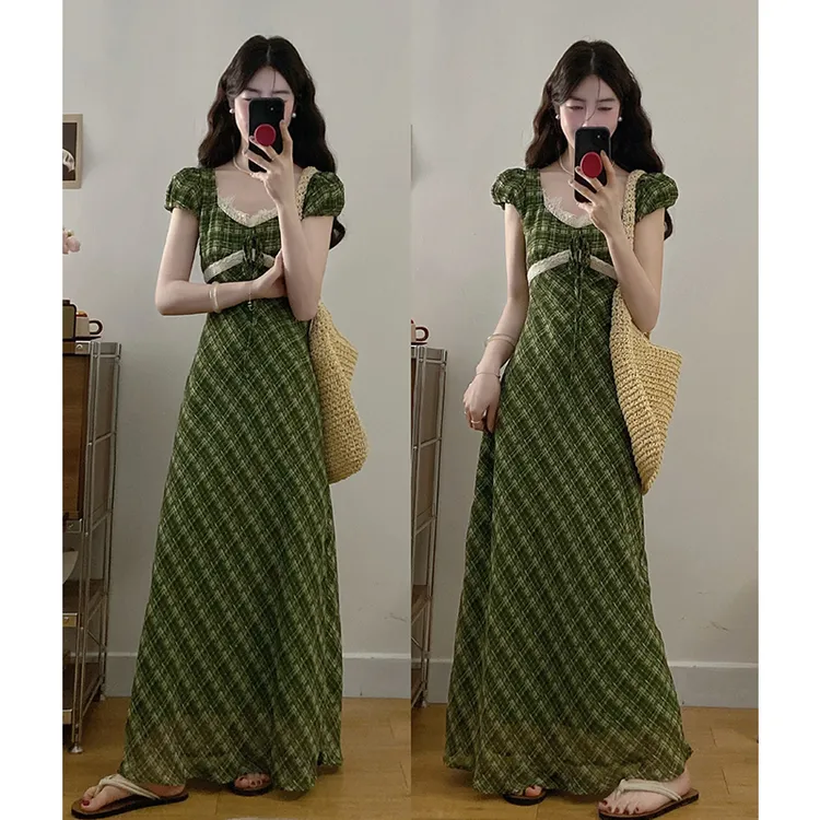 大码连衣裙微胖法式格子蕾丝拼接收腰夏日绿色长裙显瘦气质A字裙