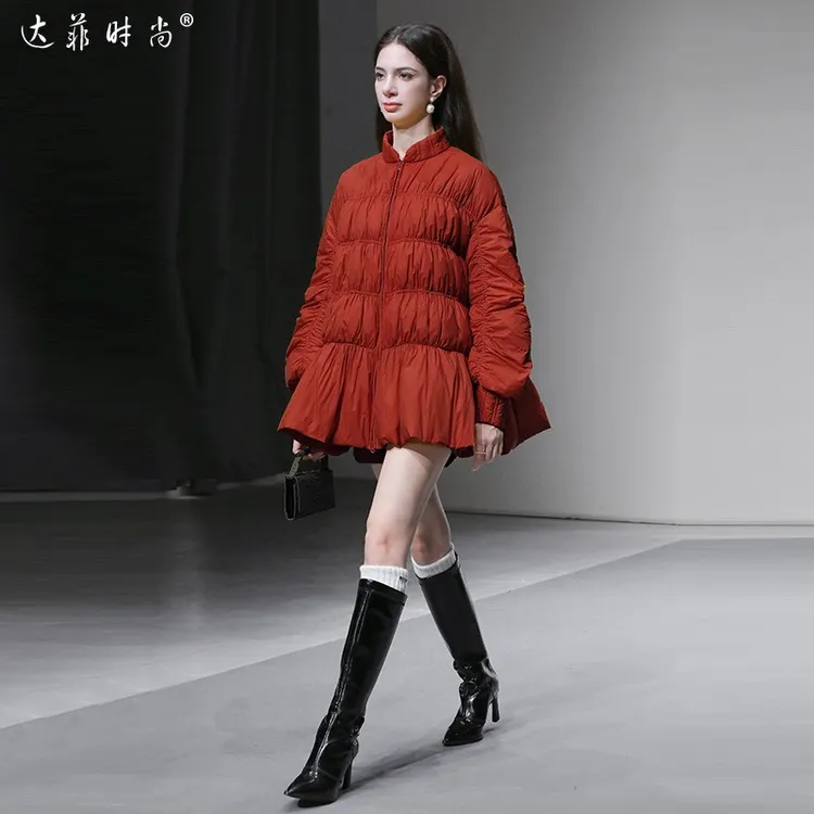 DF冬季时尚休闲减龄灯笼袖宽松A摆羽绒服加厚90羽绒服外套HC36002J