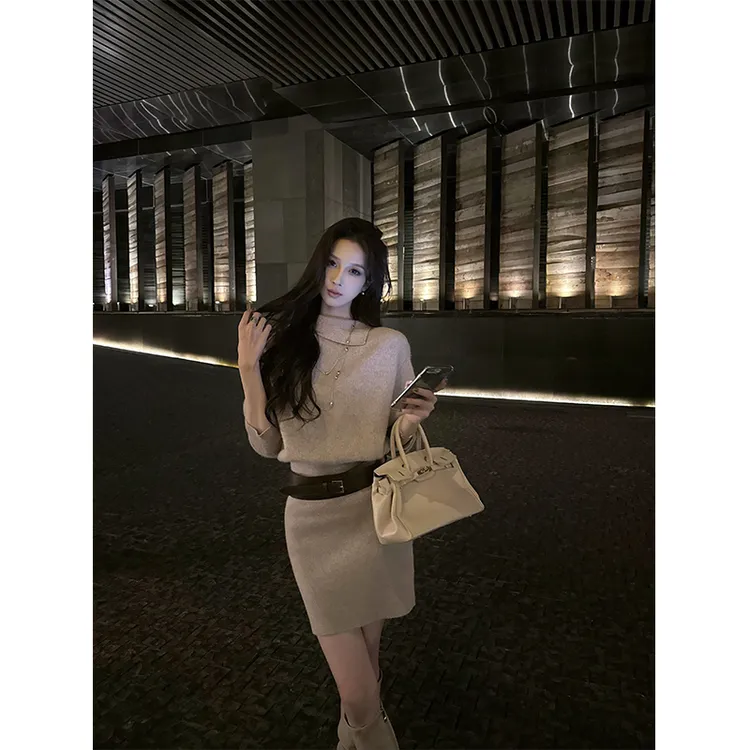 by onion 【温蒂小姐】修身短款内搭针织连衣裙