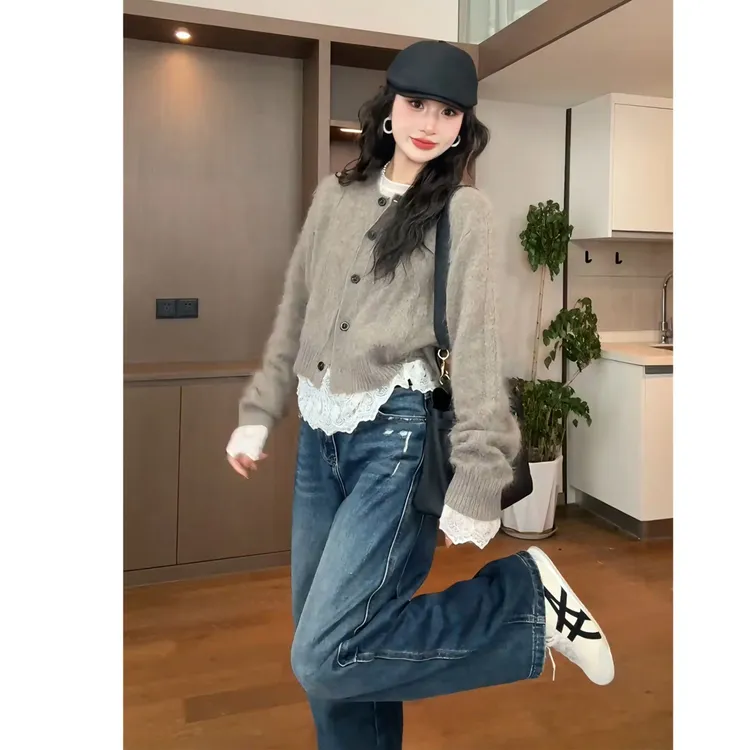 2025年冬季休闲通勤风时尚套装简约法式蕾丝上衣针织开衫休闲长裤