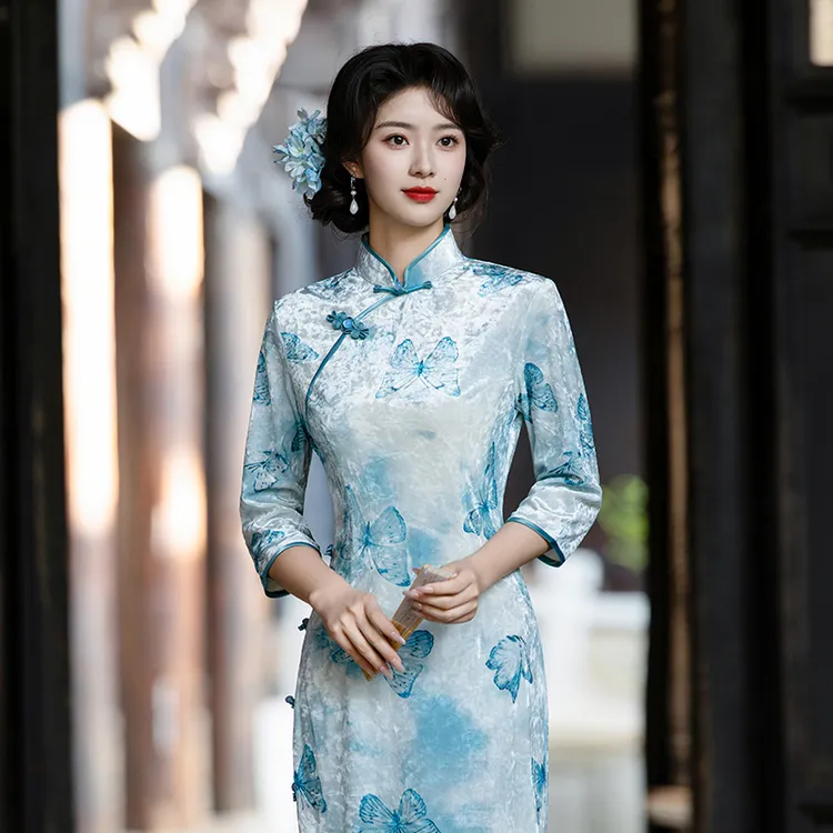 绝美新中式旗袍2025新款日常可穿上海复古国风妈妈改良秋天连衣裙