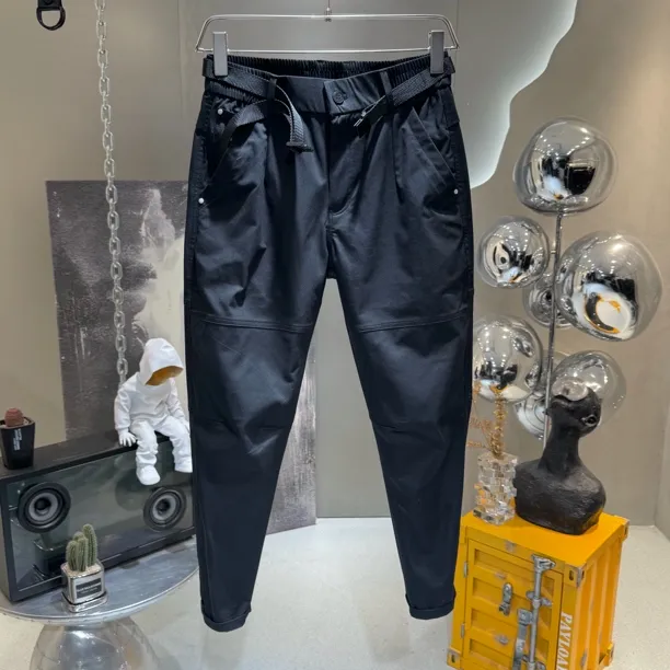 秋冬保暖拼接弯刀弹力小脚固色工装裤修身青春活力休闲裤工装风潮