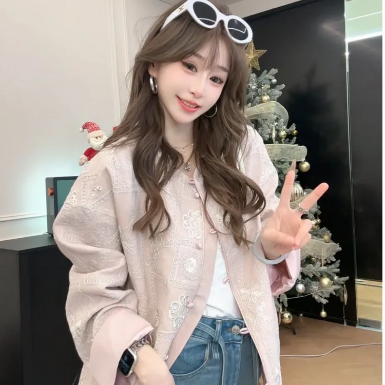 新中式国风盘扣刺绣重工提花短外套女2025春季新款设计感小众上衣