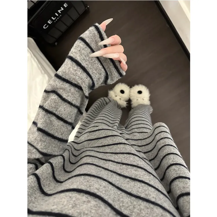 微磨毛韩系条纹睡衣女秋季大码舒适家居服套装加绒加厚休闲慵懒风