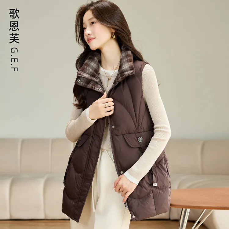 羽绒马甲女冬季外穿2025新款中长款宽松大码洋气高端加厚保暖马夹