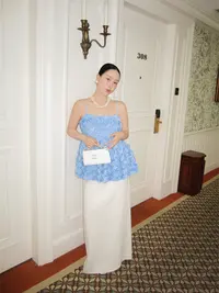 【粉丝内购】小众定制工艺花朵吊带上衣  250187