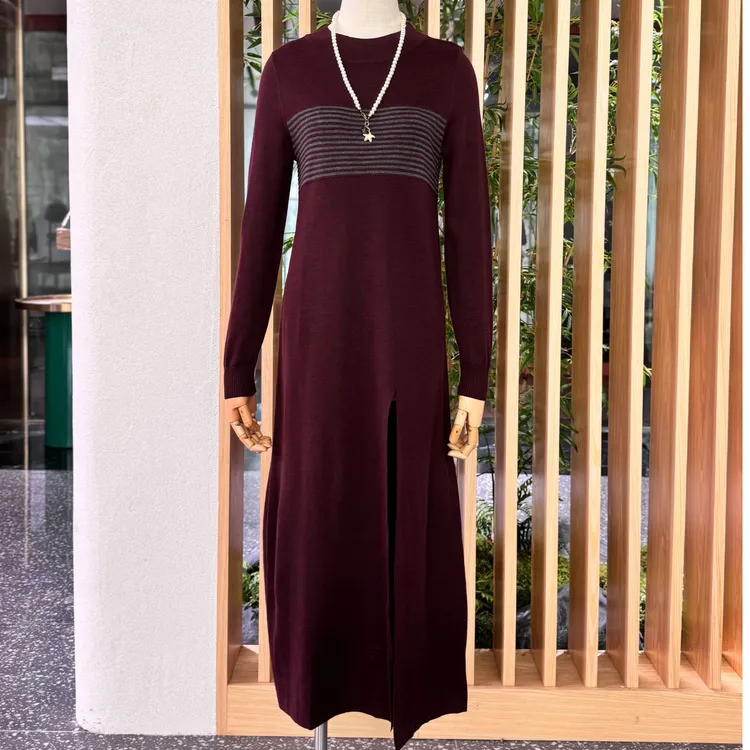 Shengyuzhu/声雨竹显瘦百搭针织连衣裙秋季时尚圆休闲