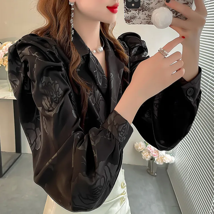 黑色衬衫女设计感小众西装领衬衣别致印花泡泡袖双排扣大码上衣秋