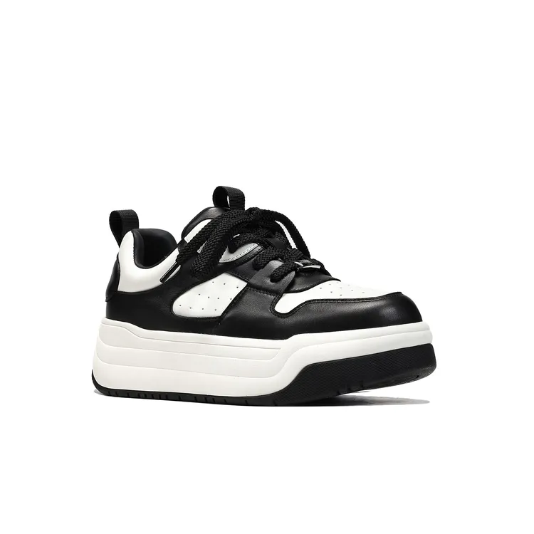 uandi原创25年冬季四季新款保暖百搭黑白配色厚底板鞋小白鞋女鞋 