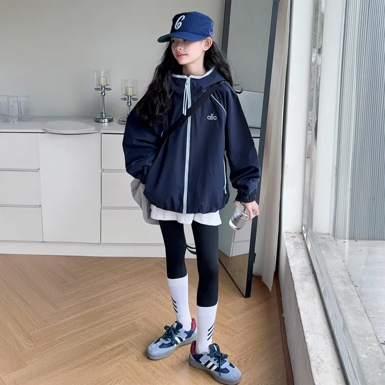 女童外套春秋2025新款儿童棒球服秋装洋气中大童秋季连帽长袖夹克