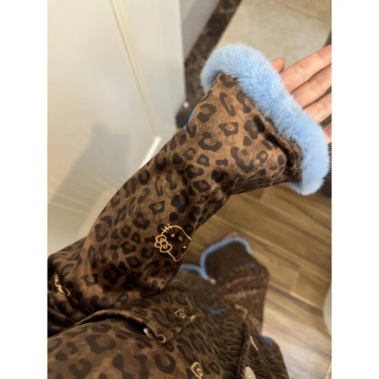 甜美kitty豹纹毛绒花边德绒睡衣女秋冬季新款加厚保暖家居服套装