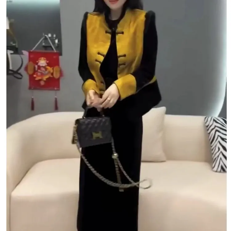网红显瘦气质拼接轻奢洋气长袖上衣包臀裙马甲三件套国风时尚套装