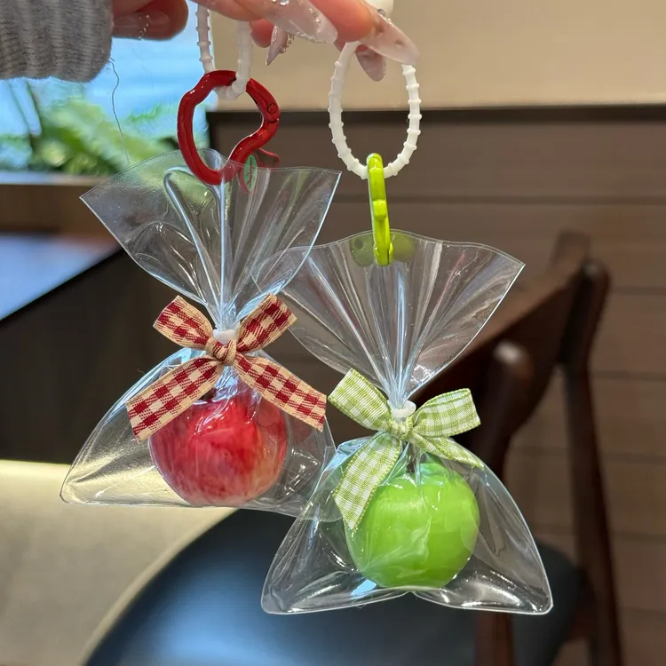 一袋苹果挂件钥匙扣ins风创意时尚包挂饰平安夜送朋友闺蜜礼物