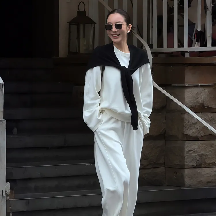 极简风白色卫衣套装女秋季新款慵懒宽松美式休闲上衣阔腿裤两件套