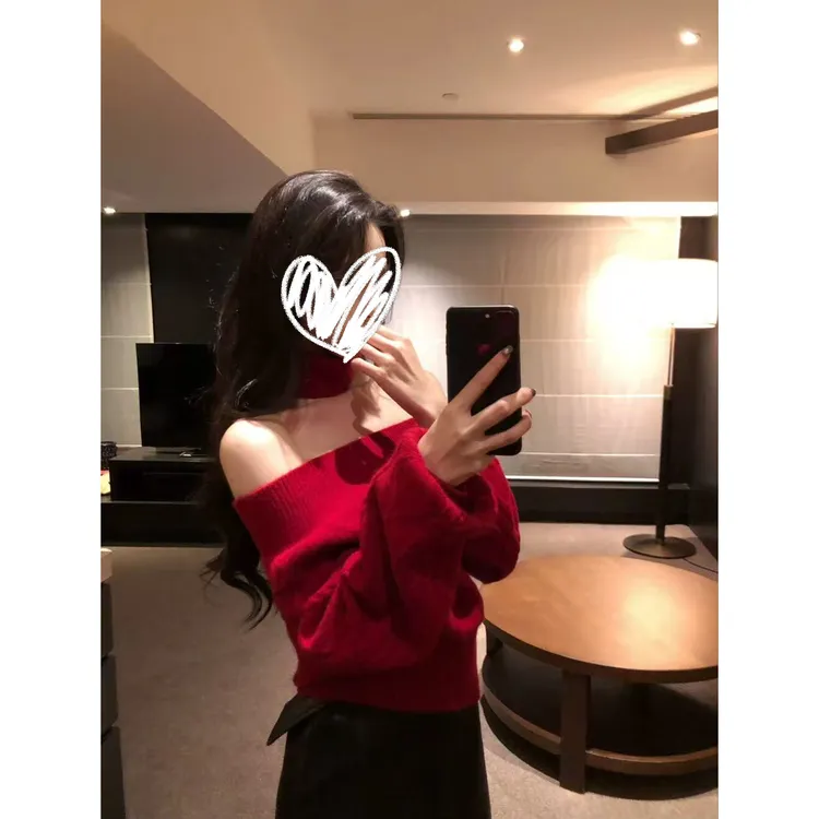 冬可外穿一字肩红色女慵懒高级感内搭针织衫保暖毛衣 Q 5024#