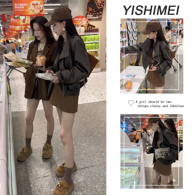 秋季超火2025年今年流行高级感气质复古港式皮衣外套高筒短裙套装