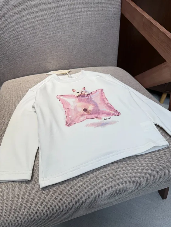 圆领宽松型打底衫粉色猫咪印花百搭宽松吸汗女童长袖T恤