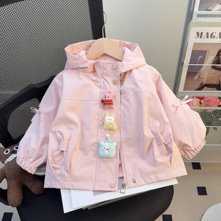女童玩偶连帽外套洋气儿童春秋季新款女宝宝休闲开衫小女孩上衣潮