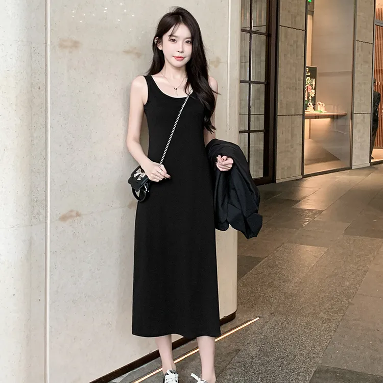 裙子女款爆款2025新款高级感黑色休闲显瘦背心裙长款吊带连衣裙