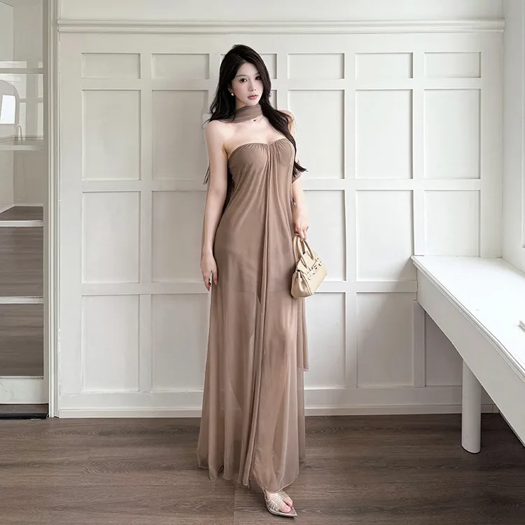 【南法假日】纯欲风网纱抹胸连衣裙女新款法式气质度假后妈裙温柔