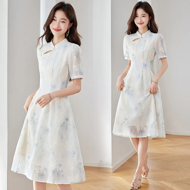 新中式改良旗袍绣花连衣裙女夏2025新款减龄显瘦收腰气质国风裙子