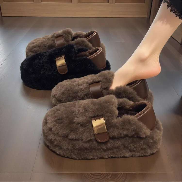羊羔绒厚底毛毛鞋女2025新款冬季法式金属扣加绒保暖两穿孕妇棉鞋