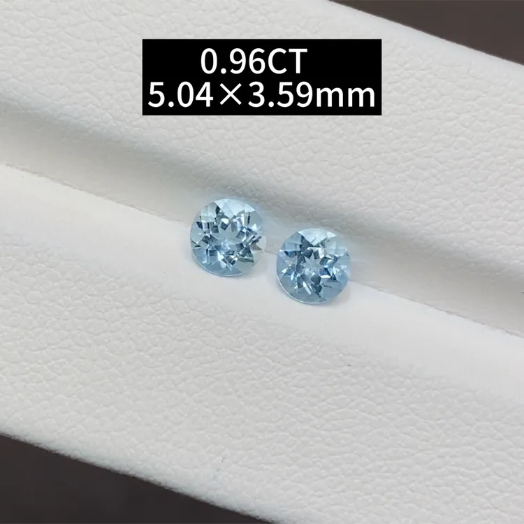 0.96克拉天然圣玛利亚色海蓝宝石圆形耳钉配对火彩超闪颜色浓郁