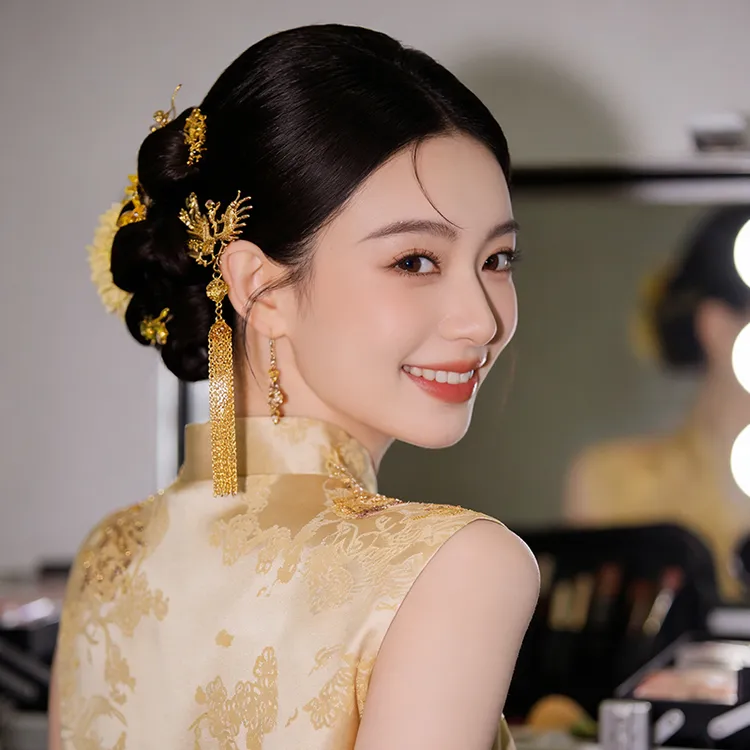2025中式新娘头饰秀禾旗袍仿真花朵金色凤凰发簪敬酒服配饰MT0168