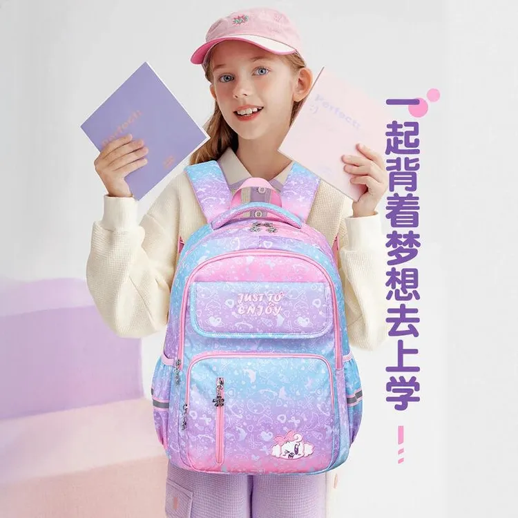 巴布豆小学生书包女童123-46年级大容量超轻便时尚印花双肩背包