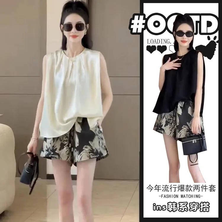 新款2025夏季压褶设计感洋气上衣印花阔腿短裤极港风显瘦套装穿搭