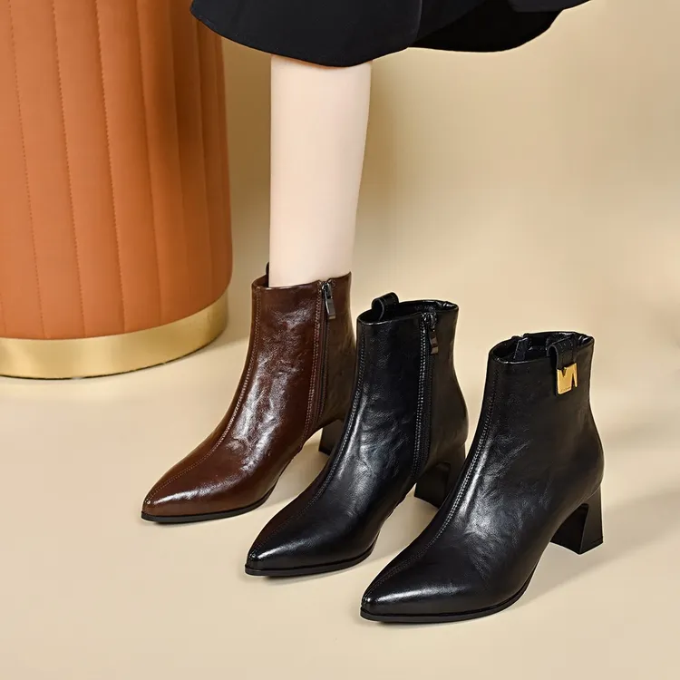 5公分尖头高跟短靴2025新款弹力靴瘦瘦靴真皮短靴气质高档时装靴