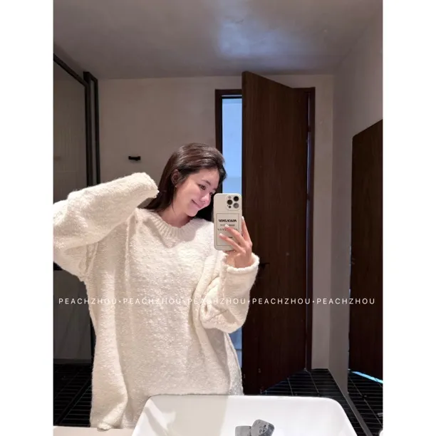 『PEACHZHOU』羊毛混纺大肚纱粗针反做设计宽松廓形休闲圆领毛衣女