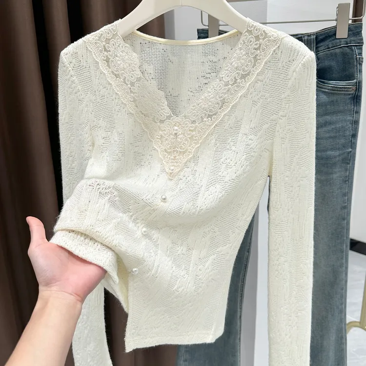 杏色小众精致V领长袖上衣女设计感绣花网纱蕾丝衫下摆开叉打底衫