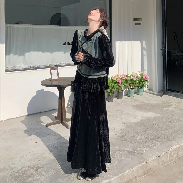 新中式盘扣牛仔拼接丝绒半身裙套装女春季新款高级感巨显瘦两件套