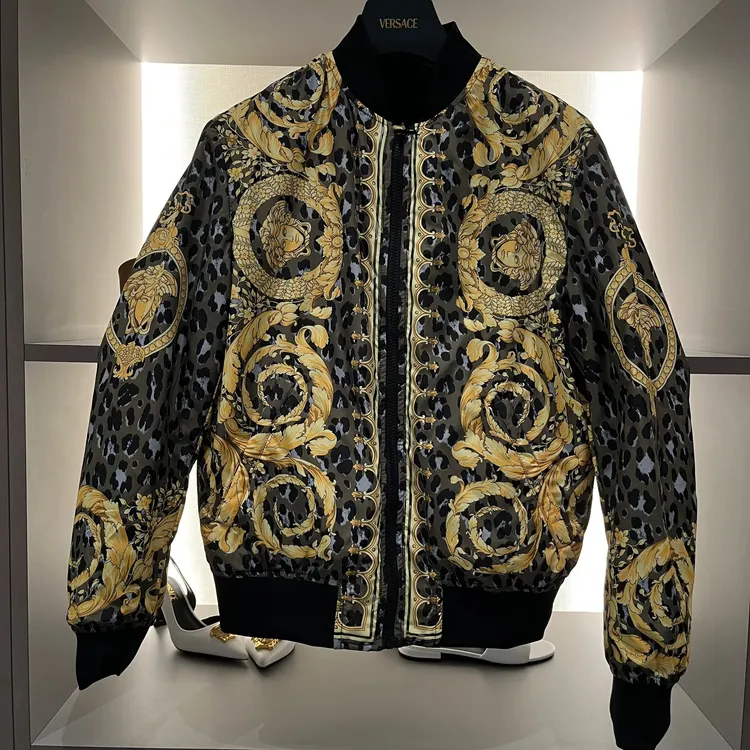 未使用 VERSACE/范思哲 俩周回国/男士棒球服双面巴洛克风格