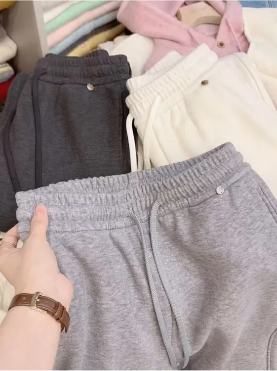 七言家温暖过冬  #超软高克重贝壳扣糯米绒保暖直筒卫裤@