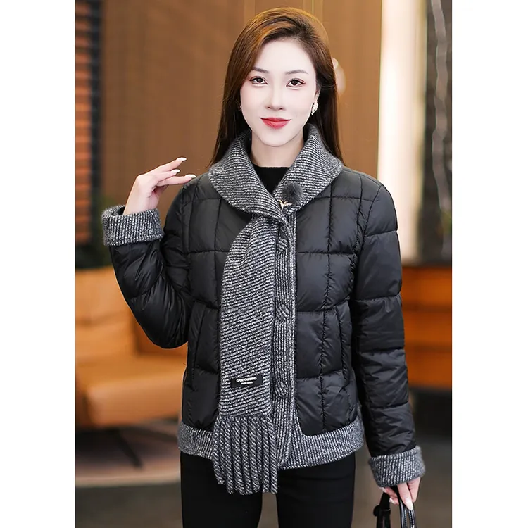 时尚拼接翻领短款棉服女加厚保暖围巾黑色冬季保暖新款棉衣外套