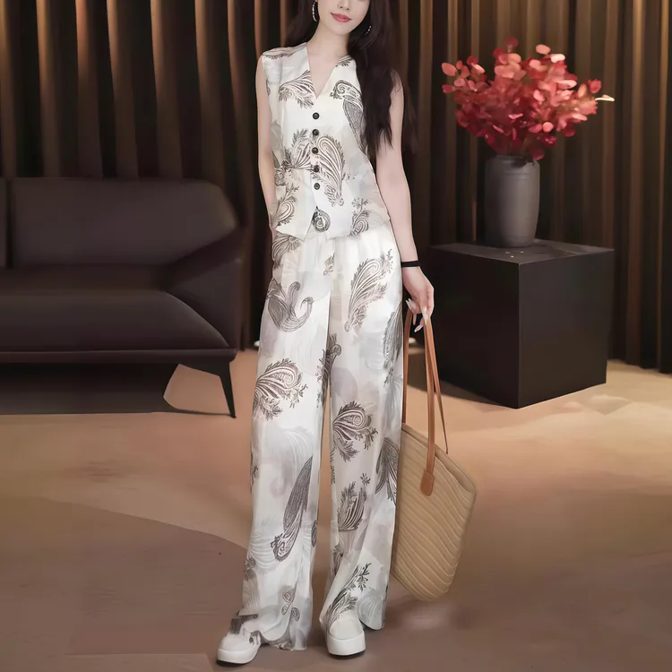 极简风气质时尚INS风吊带复古显瘦休闲风时尚套装碎花洋气夏季