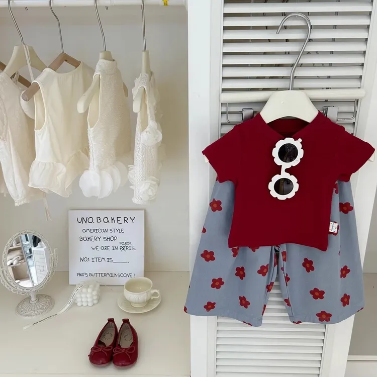 女童夏季新款红色T恤花朵阔腿裤时髦洋气宝宝两件套休闲夏款韩版