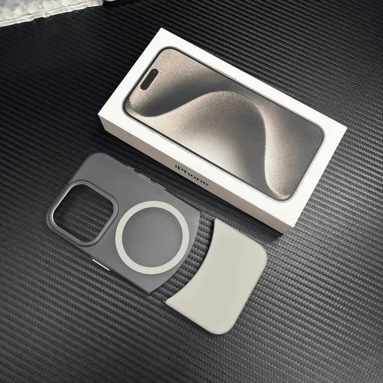 二合一上下拼接适用苹果15promax磨砂iPhone16手机壳磁吸