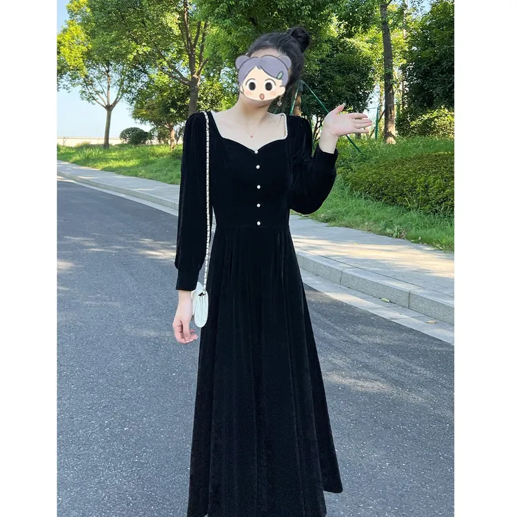 法式赫本风长袖连衣裙女秋季2025年新款收腰显瘦气质黑色减龄长裙
