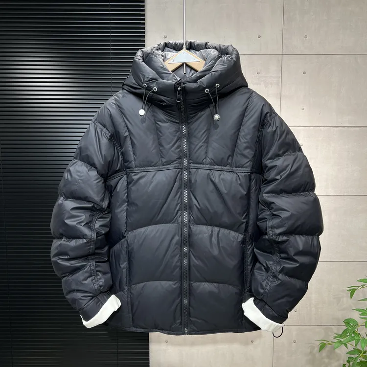 男士连帽加厚羽绒服90绒泡芙面包服时尚潮流撞色休闲大码保暖外套