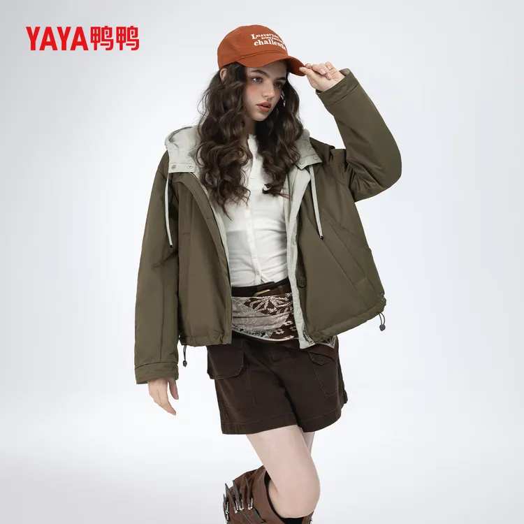 YAYA鸭鸭2026年春秋冬新款羽绒服女连帽时尚简约鸭绒保暖两穿外套商品图